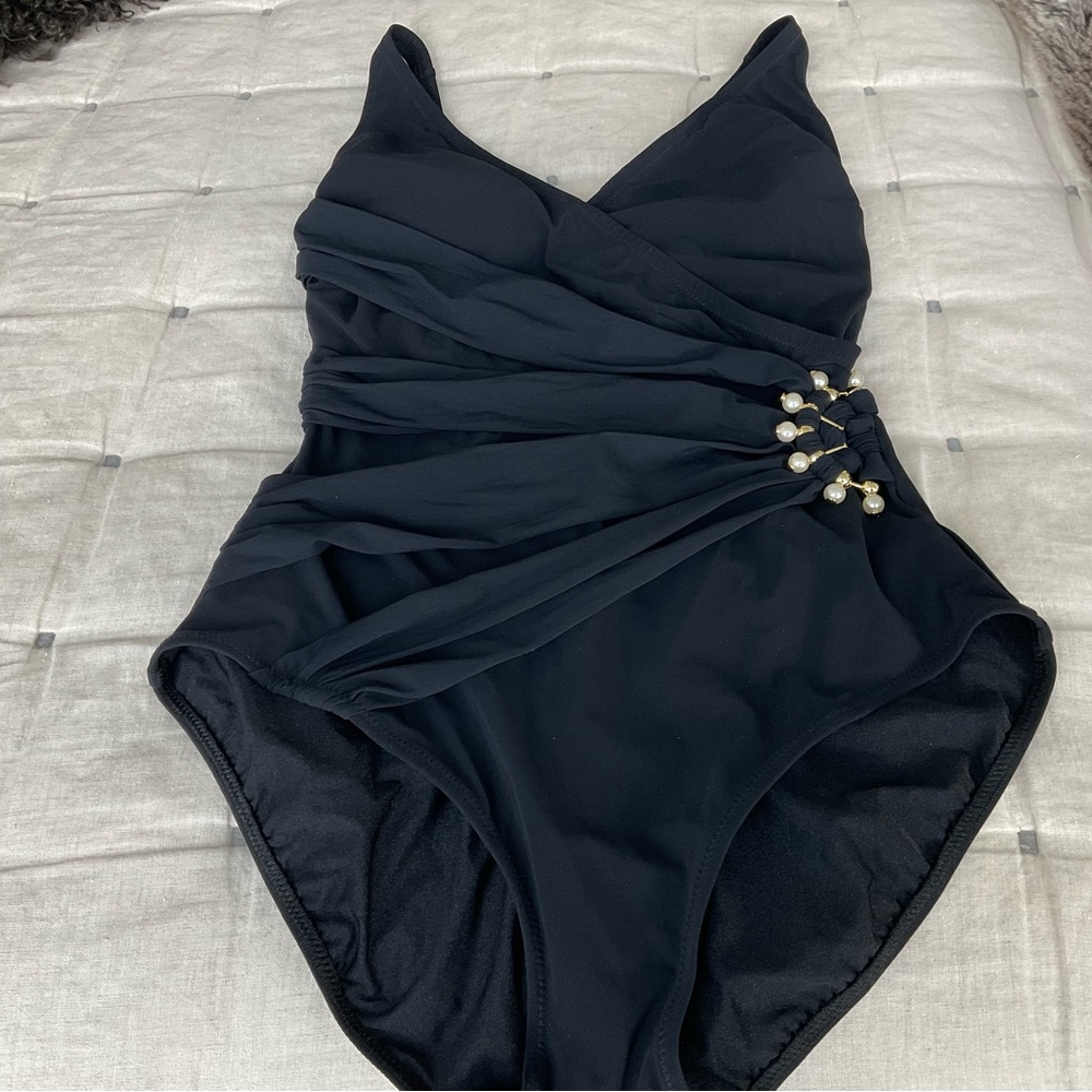 (NWOT) Gottex Black Swimsuit with Pearl Accents